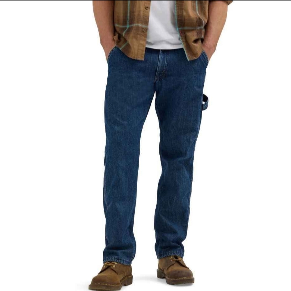 Wrangler Men's Size 40x30 Relaxed Fit Fleece Lined Cargo Pant Dark Stonewash